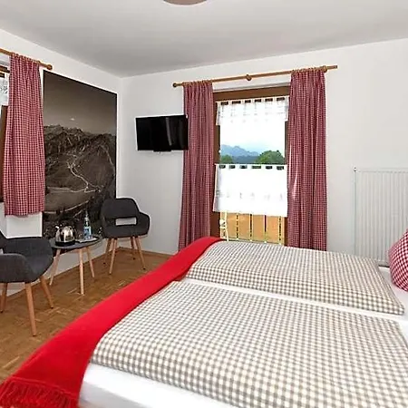 Alpin Bed and breakfast 3*